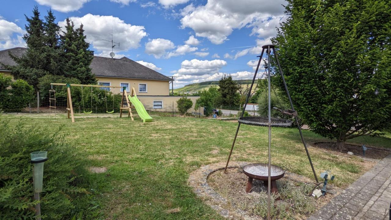 Weingut Harald Ludwig Apartamento Osann-Monzel Exterior foto